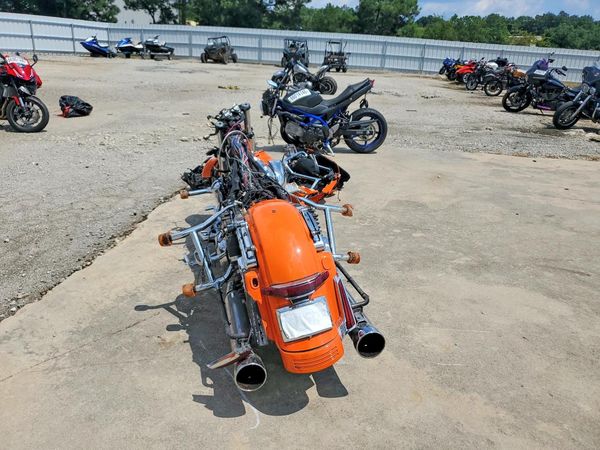 2018 HARLEY-DAVIDSON FL — DIRR