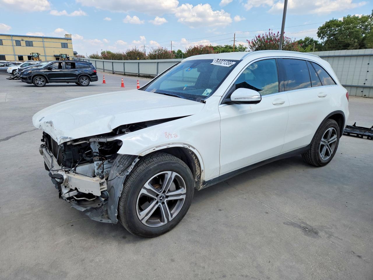 2019 MERCEDES-BENZ GLC GLC 300-4M