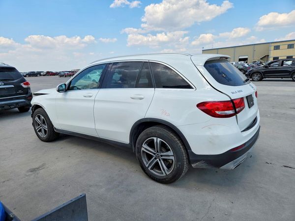 2019 MERCEDES-BENZ GLC GLC 300-4M