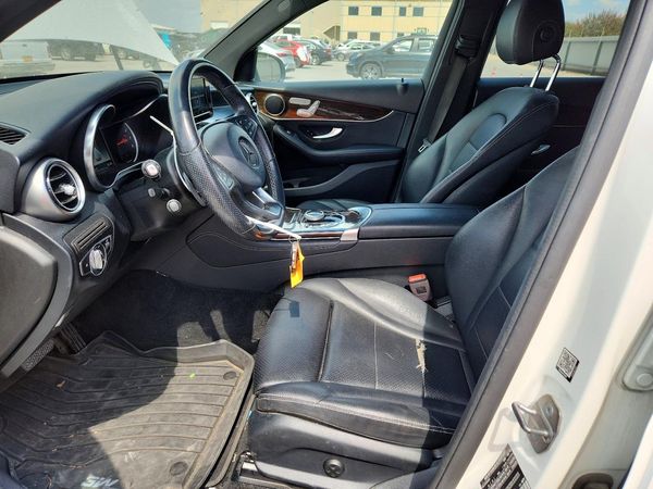 2019 MERCEDES-BENZ GLC GLC 300-4M