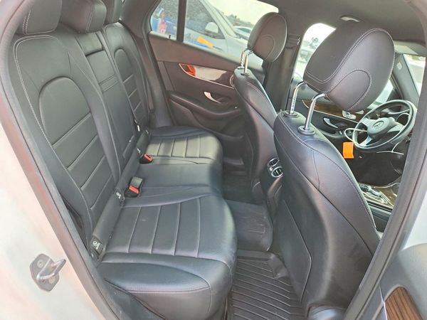 2019 MERCEDES-BENZ GLC GLC 300-4M