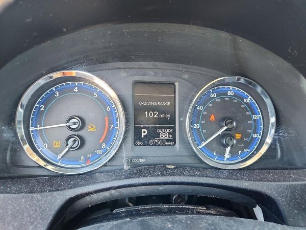 2019 TOYOTA COROLLA