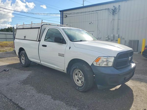 2016 RAM 1500 ST