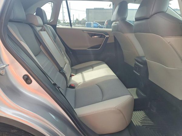 2023 TOYOTA RAV4 Limited