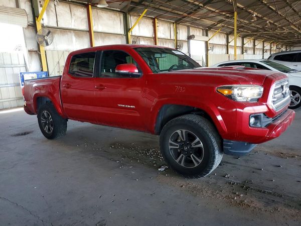 2017 TOYOTA TACOMA