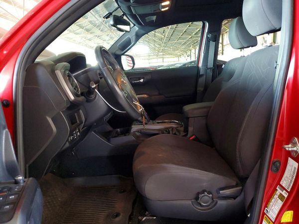 2017 TOYOTA TACOMA