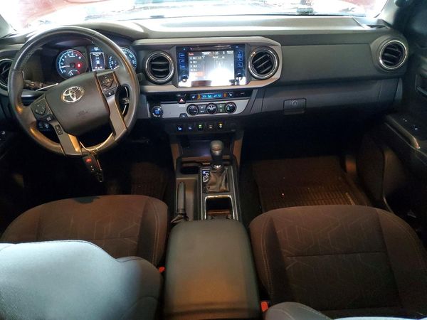 2017 TOYOTA TACOMA