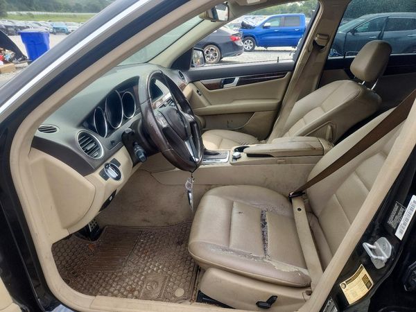 2012 MERCEDES-BENZ C C250