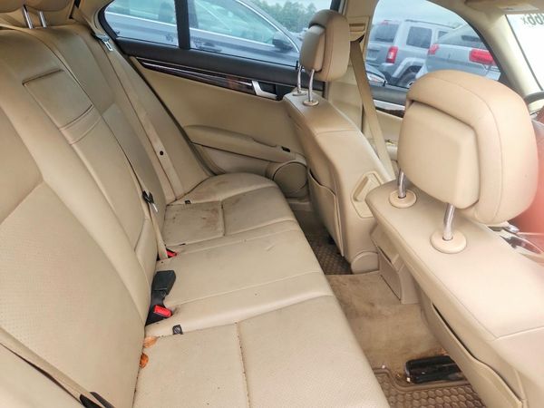 2012 MERCEDES-BENZ C C250