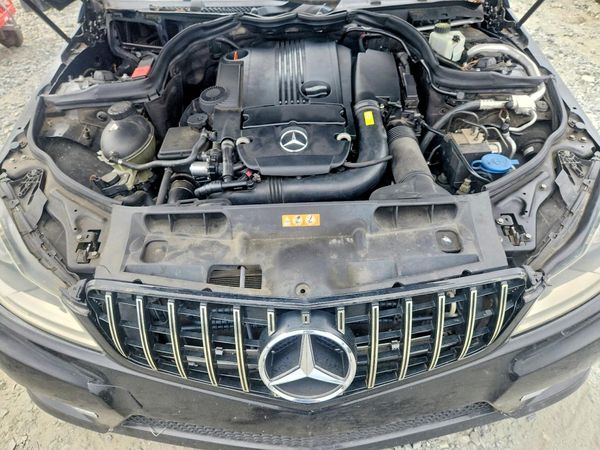 2012 MERCEDES-BENZ C C250