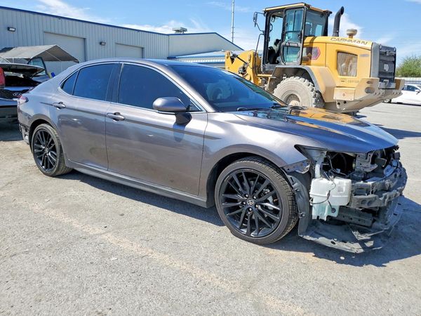 2021 TOYOTA CAMRY