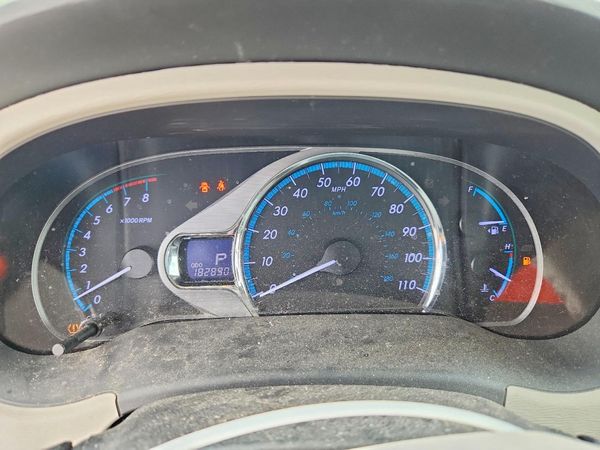 2012 TOYOTA SIENNA