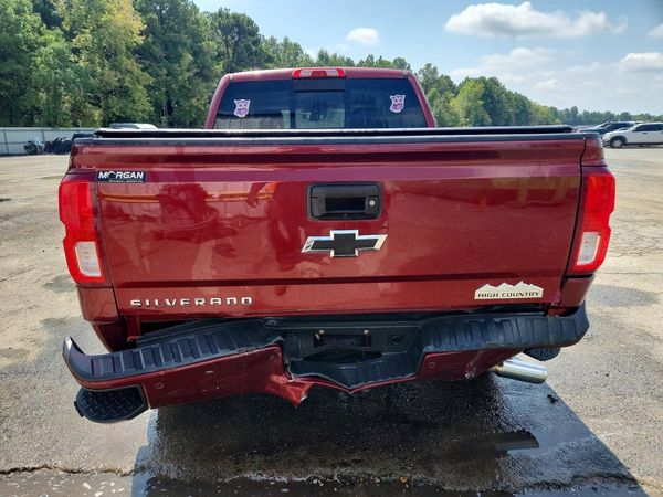 2017 CHEVROLET SILVERADO High Country