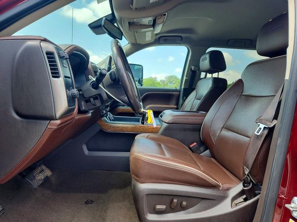 2017 CHEVROLET SILVERADO High Country