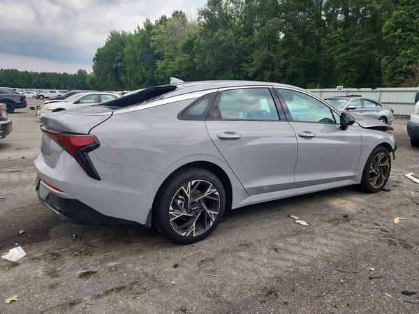 2026 KIA K5
