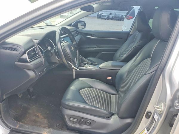 2020 TOYOTA CAMRY