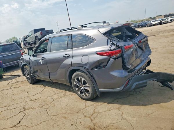 2021 TOYOTA HIGHLANDER