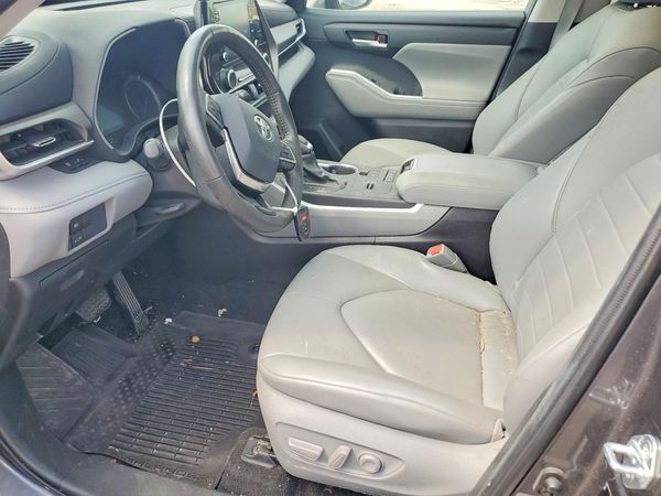 2021 TOYOTA HIGHLANDER