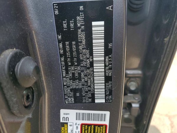 2021 TOYOTA HIGHLANDER