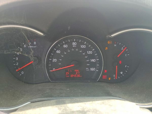 2014 KIA SORENTO Base/ LX