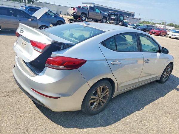 2018 HYUNDAI ELANTRA