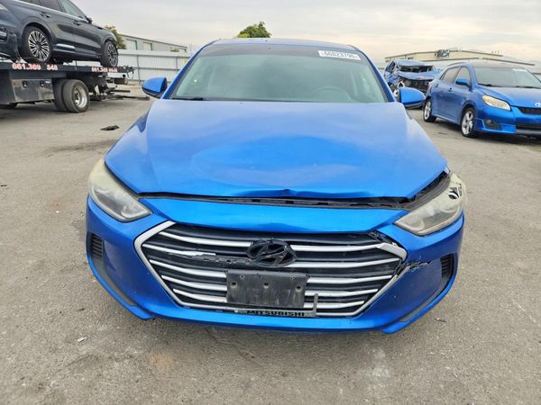 2017 HYUNDAI ELANTRA SE Base
