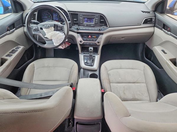 2017 HYUNDAI ELANTRA SE Base