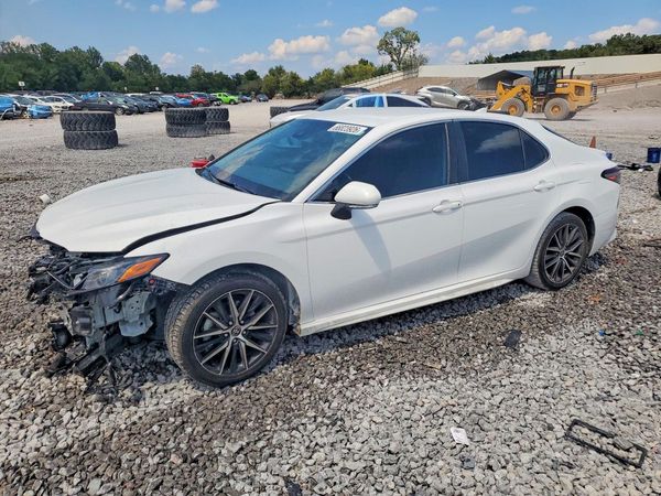 2022 TOYOTA CAMRY