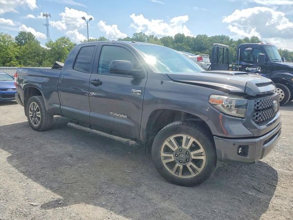 2018 TOYOTA TUNDRA SR/SR5