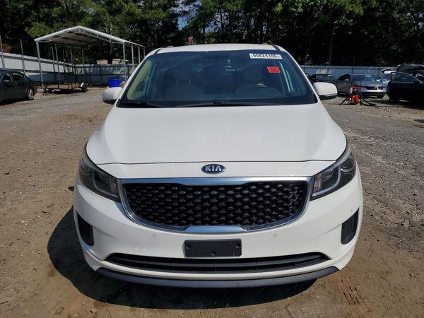 2017 KIA SEDONA
