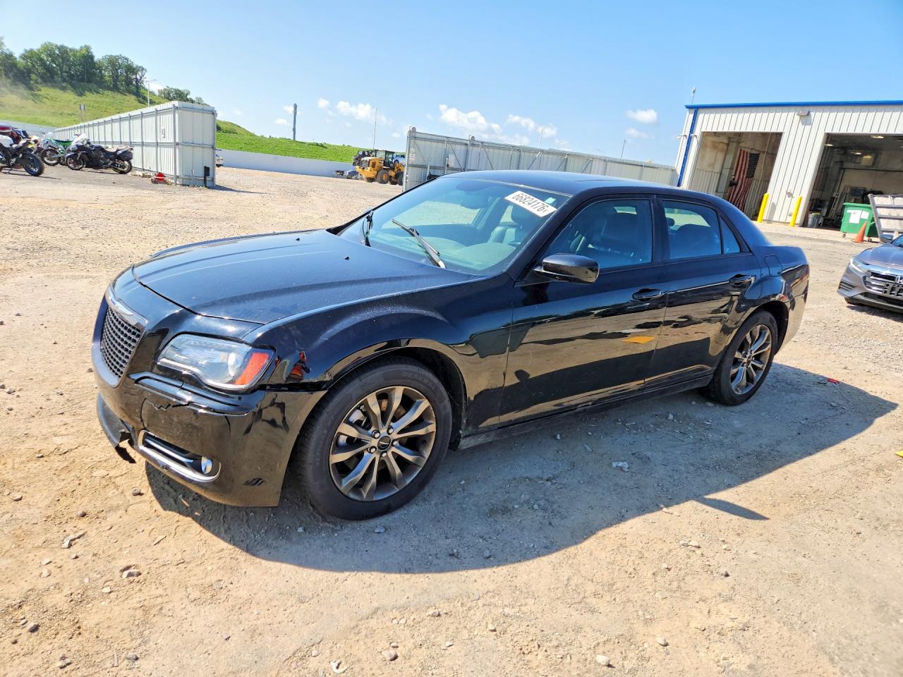 2014 CHRYSLER 300 300S — Front 3/4