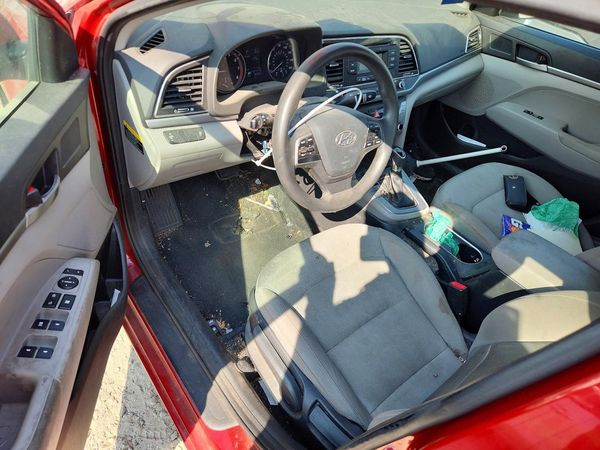 2017 HYUNDAI ELANTRA SE Base