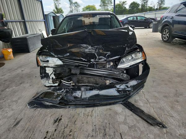 2017 VOLKSWAGEN JETTA