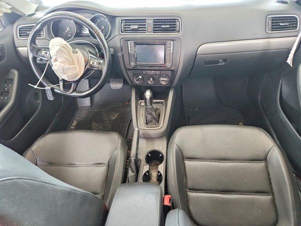 2017 VOLKSWAGEN JETTA