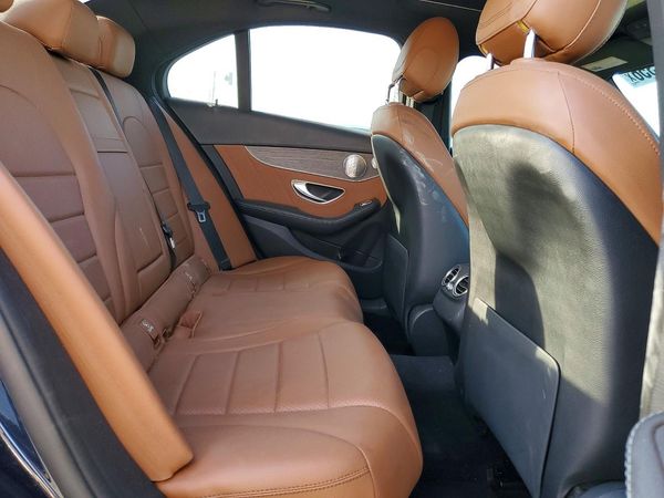2019 MERCEDES-BENZ C