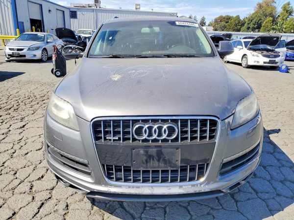 2014 AUDI Q7 Premium Plus