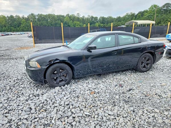 2013 DODGE CHARGER