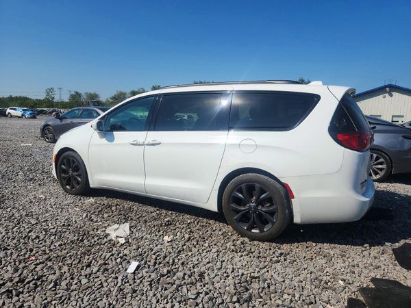 2019 CHRYSLER PACIFICA