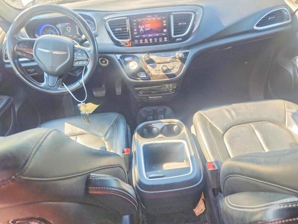2019 CHRYSLER PACIFICA
