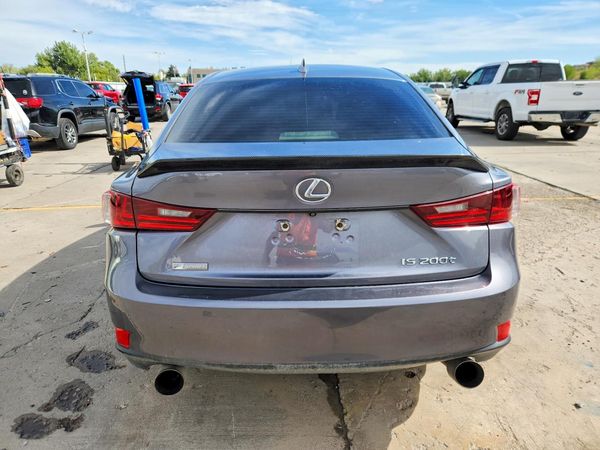 2016 LEXUS IS 200t