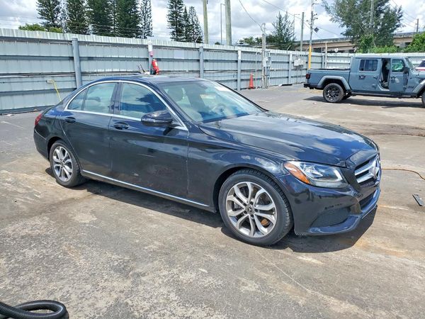 2018 MERCEDES-BENZ C C300