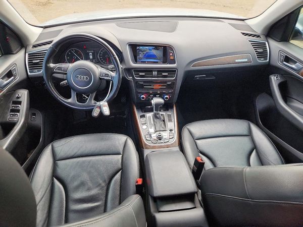 2015 AUDI Q5