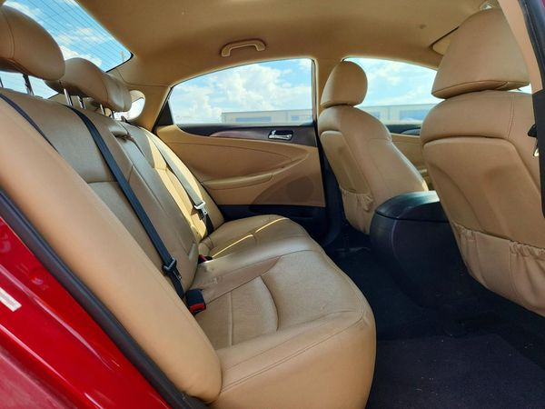 2015 HYUNDAI SONATA GLS(Middle)
