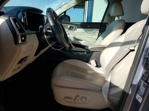 2022 KIA SORENTO