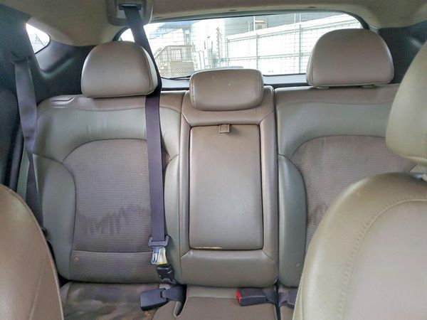2014 HYUNDAI TUCSON GLS (Middle Level) — SUVN