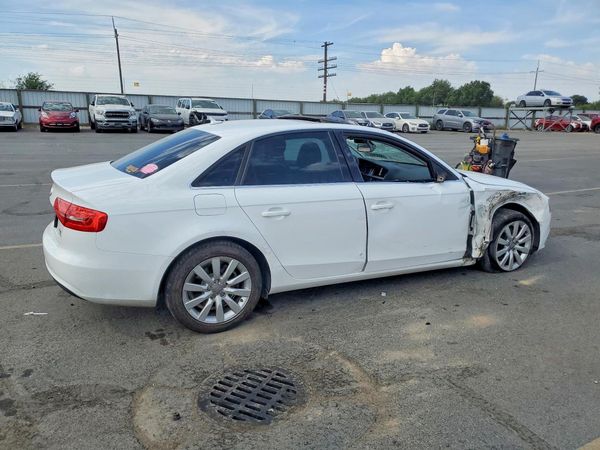2013 AUDI A4 quattro Premium