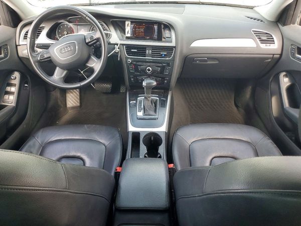 2013 AUDI A4 quattro Premium