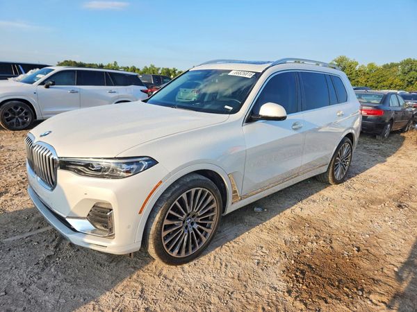2021 BMW X7