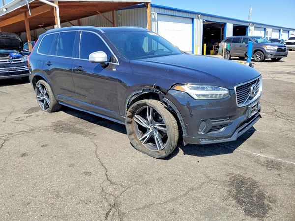 2019 VOLVO XC90 R-Design