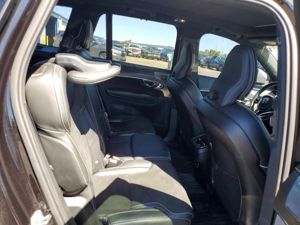 2019 VOLVO XC90 R-Design